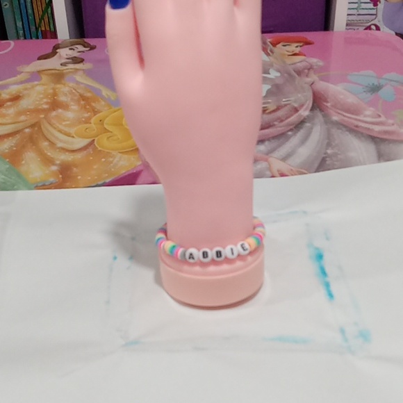 Bracelets - Picture 2 of 4